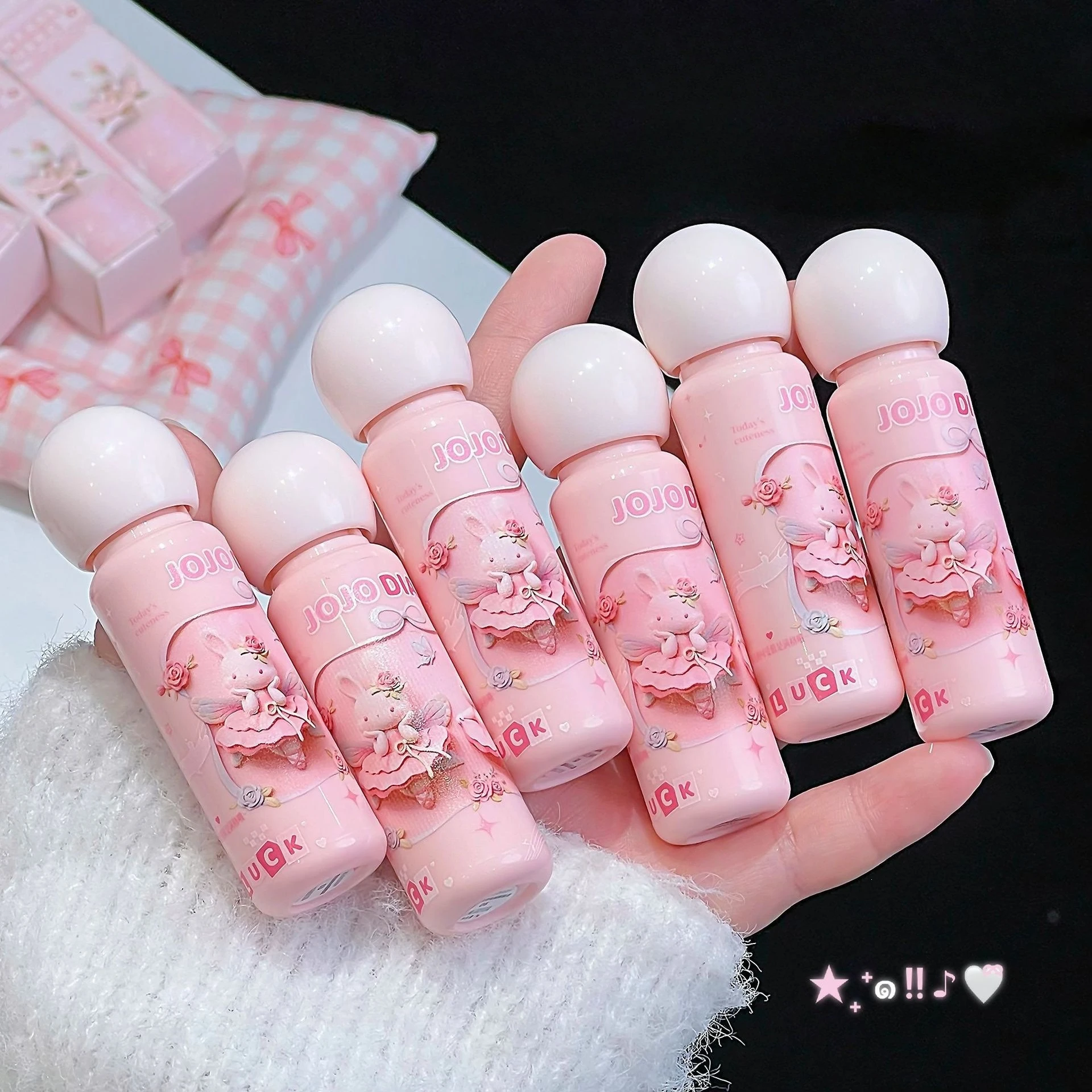 

Fleece mist lip mud low saturation improve complexion moisturize easy to color, soft mist matte lipstick Makeup