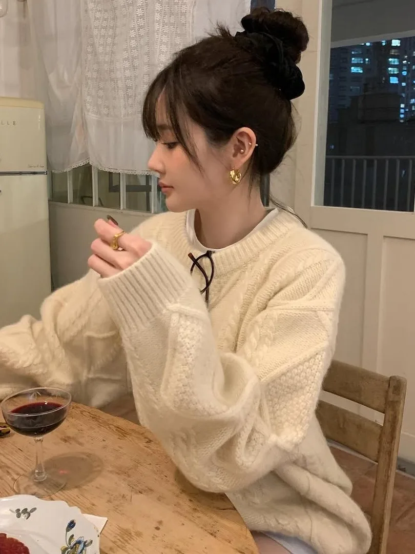 

Ladies' Lazy Sle Loose Fit Long Sve round Ne Knitted Sweater Winter New Arrival Soft Gentle Wind Vintage Twist Korean ...