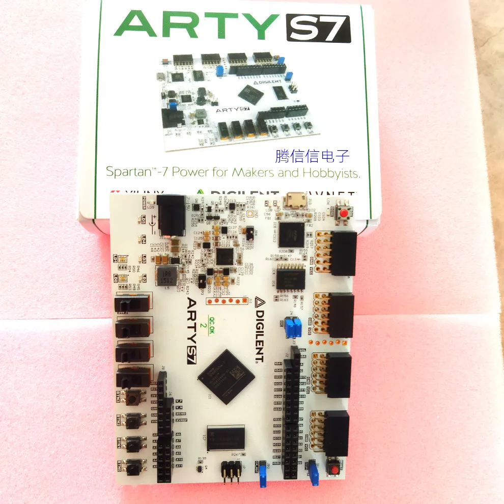 

1PCS 410-352-25 Arty S7-25 Spartan-7 FPGA for Makers Hobbyi FPGA XC7S25 Xilinx