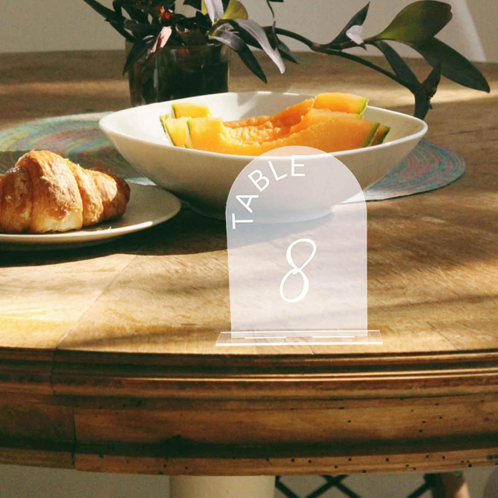 

10Pcs Clear Acrylic Table Number Holders Arch Design Wedding Table Centerpiece 1-10 Numbers for Seating Arrangement Event