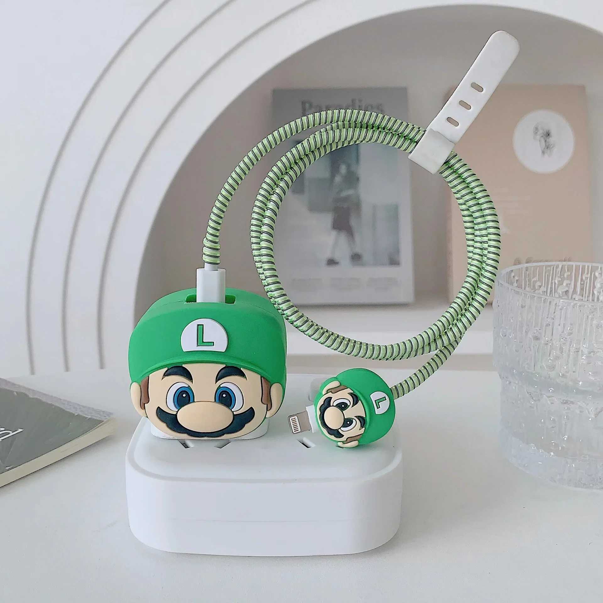 Super Mario Charger Protective Cover Cartoon Figure 3D Charger Case for Iphone Digital Cables Cover Tool Christmas Gifts