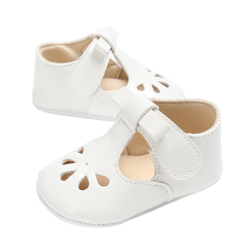 طفل الصنادل جوفاء الأبيض Prewalker طفلة أحذية مقاومة للانزلاق الصيف الربيع صنادل أطفال الفتيات الصغيرات 13 سنتيمتر 9-18 أشهر