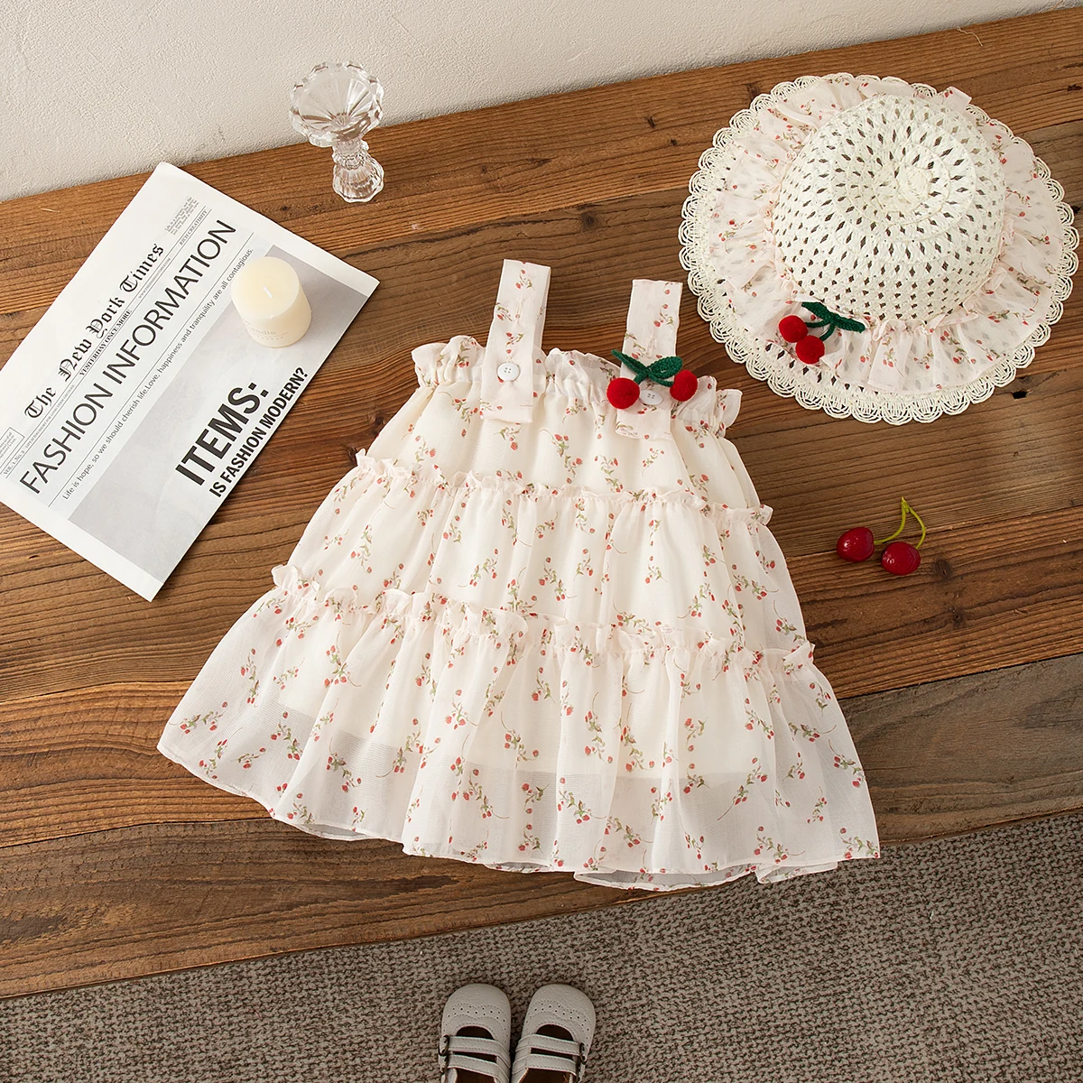 

Summer New Red Cherry Baby Girl Cake Dress, Countryside Style Children'S Sleeveless Clothes With Free Hat (0-3 Years Old)