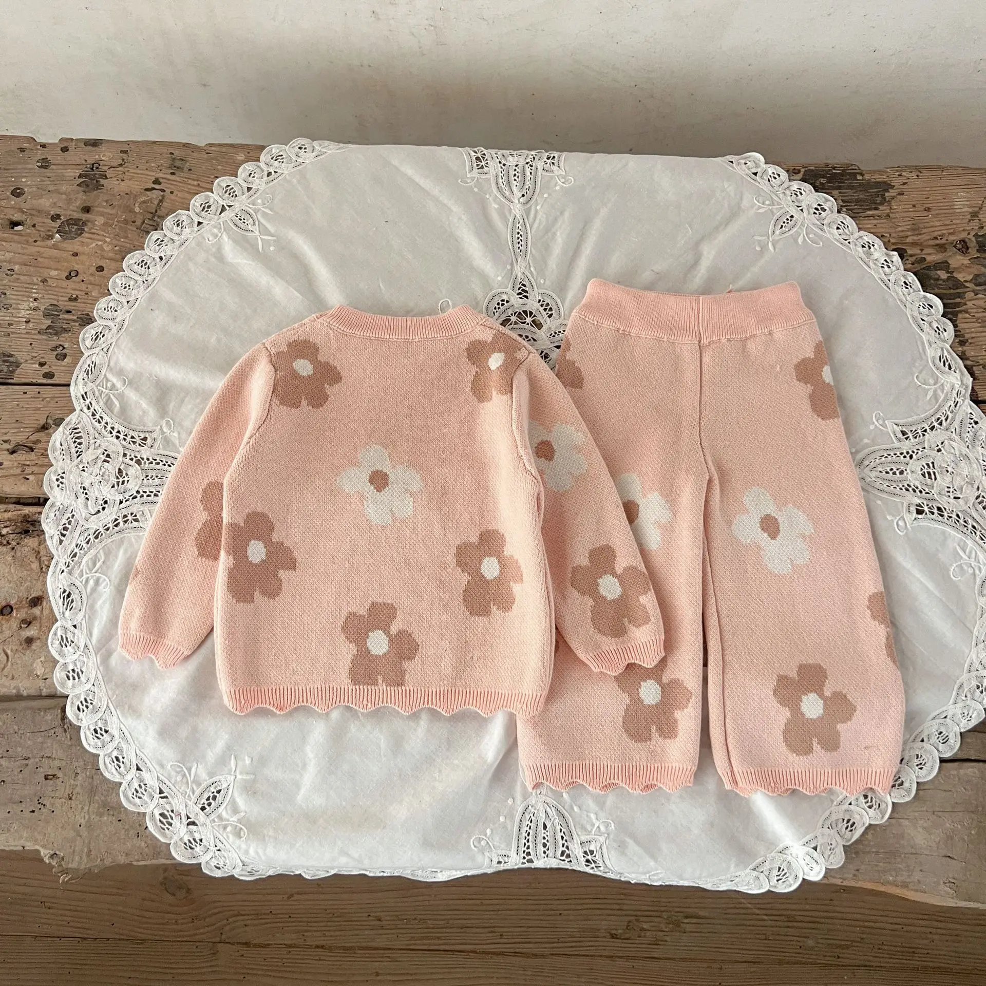 Ins Autumn Baby Girl 2PCS Clothes Set Cotton Flower Infant Girls Sweater Outfits Toddler Girl Outwear Loose Wide Leg Pants Suits