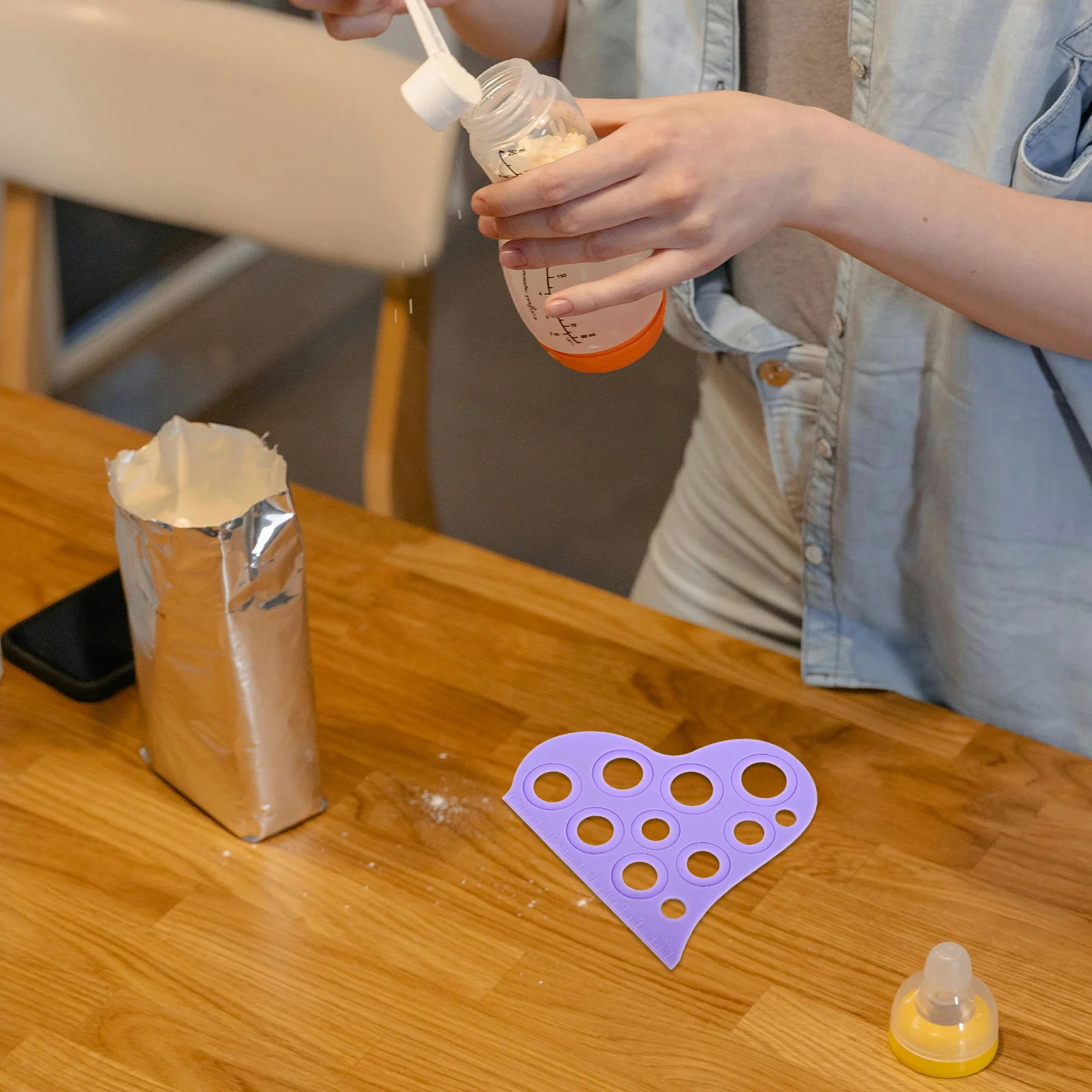 مسطرة قياس لمجموعة الرضاعة الطبيعية المصنوعة من السيليكون بحجم شفة تتضمن مقاس وبطاقة قياس للحصول على الأمثل