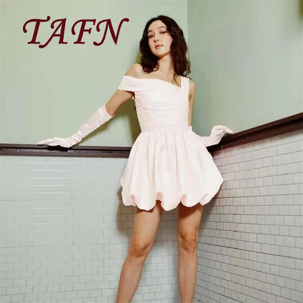 

TAFN Modern Satin Mini Wedding Dresses Off-Shoulder Simple Formal Dress A-line Short Bridal Gowns vestido de novia Customized