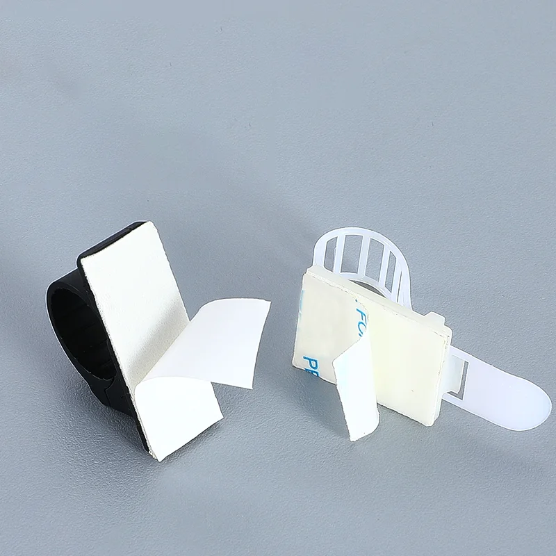 Fascetta per cavi regolabile Supporti autoadesivi Clip per cavi Cavo di rete in plastica Cavo di alimentazione Morsetto per fascetta per cavi per auto