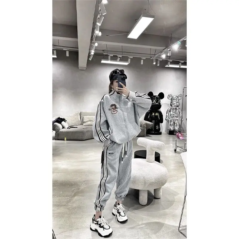 Large European Station Leisure Sports Style Set Women\'s Spring and Autumn Sports Set Striped Pants Two Piece Set