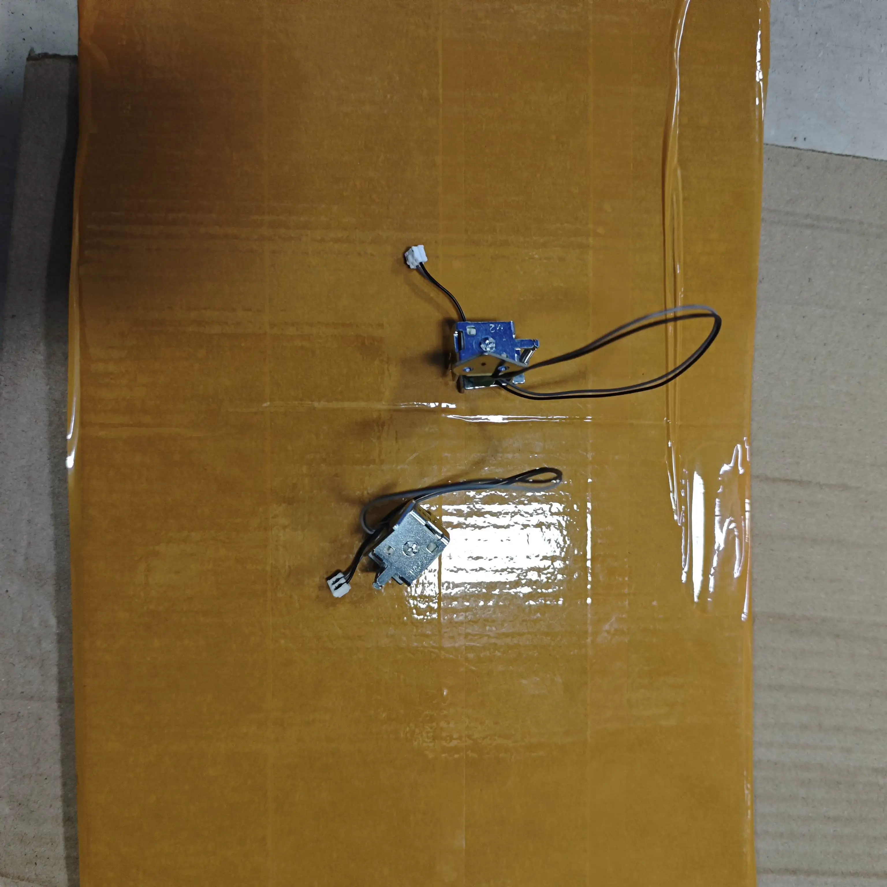 

5pcs Original JC33-00028D Solenoid for Samsung CLP-415 4175 4195 1860 1861 680 CLX-6260 3010 3060 2680 main motor solenoid