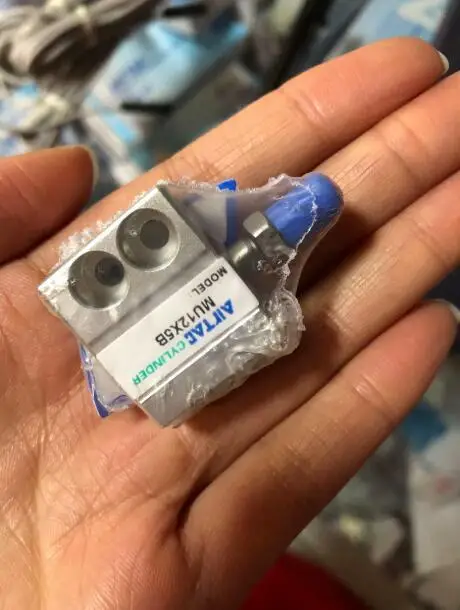 1PCS New AirTAC MU12X5B  Cylinder