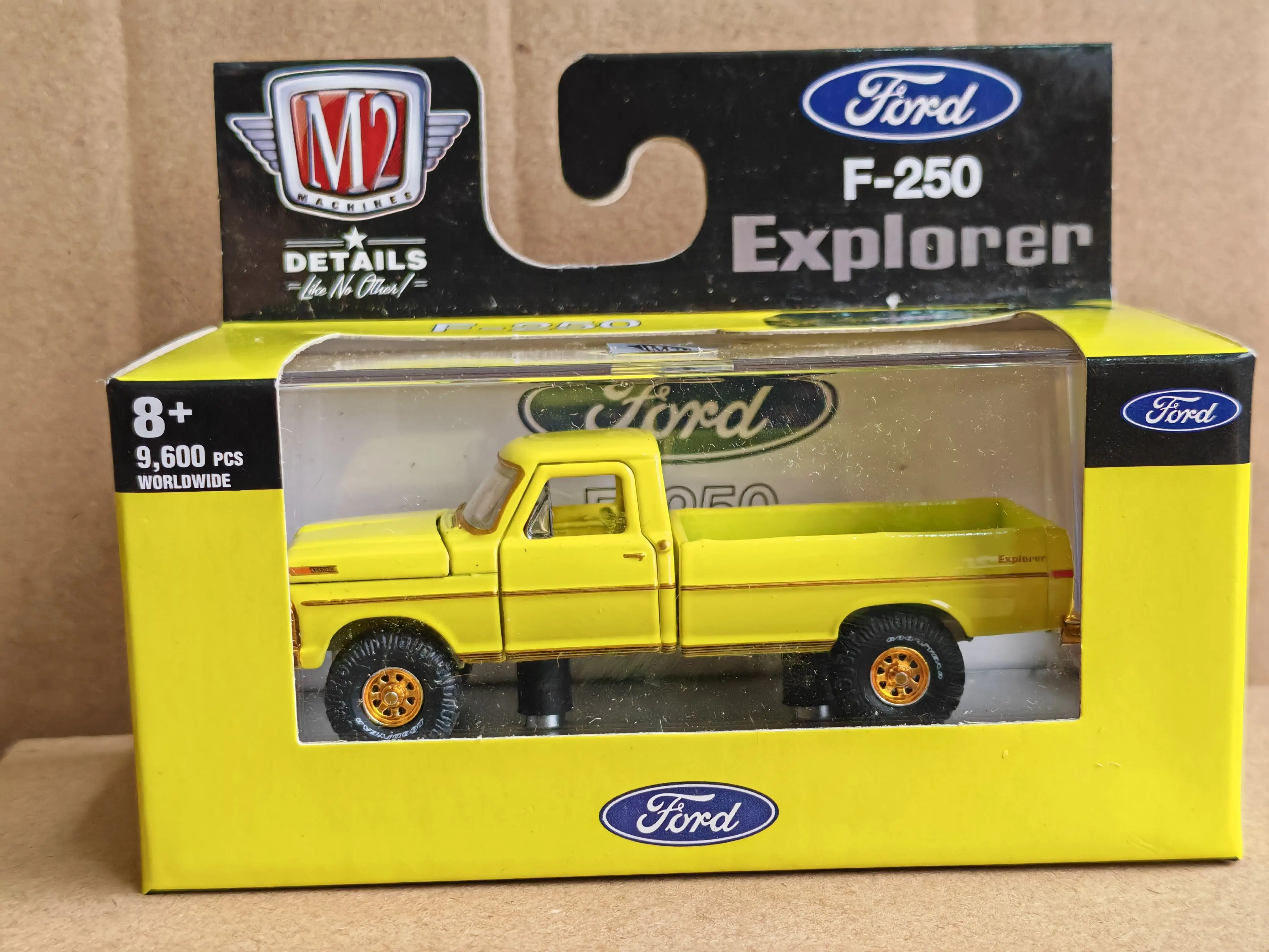 M2 machines 1/64 dodge ford Pickup truck 1993 silverado 1500 1976 GMC Diecast alloy car model collection display child gift