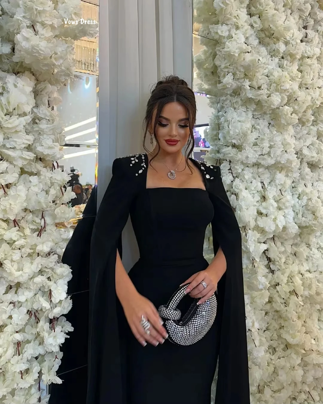 Vows Abiti da ballo eleganti su misura Abito da sera di lusso 2025 Linea A Abiti da ballo con scialle nero Abiti per le donne Festa di nozze