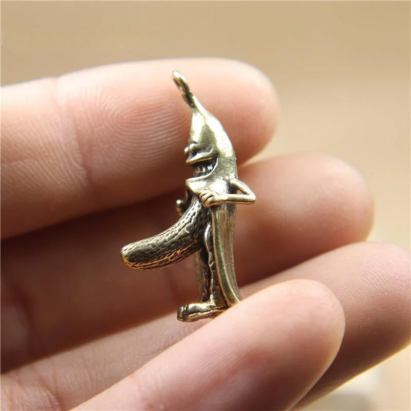 

1 шт., ретро латунный банан, креативный брелок, кулон, винтажный медный мультяшный злодей, настольные украшения, поделки ручной работы