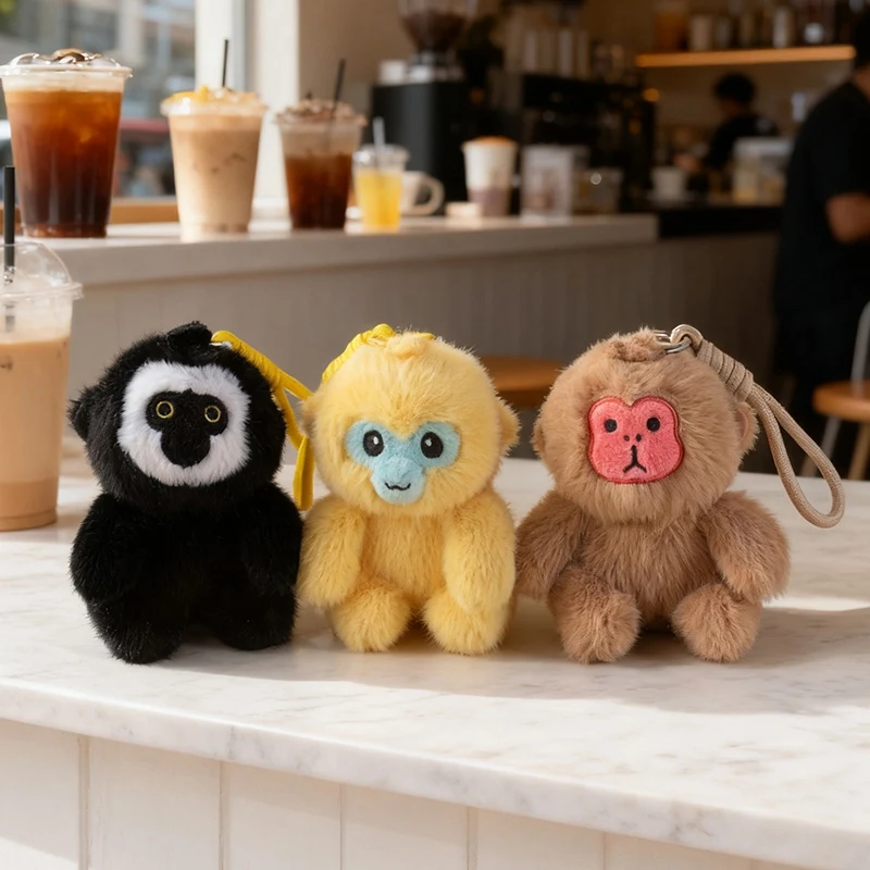 Goldener Affe, Plüschtier, Schlüsselanhänger, Halter, weißes Saki-Anhänger, weiche Puppen, lustiges Accessoire für Tasche, funktionelles Plüsch-Schlüsselanhänger-Geschenk