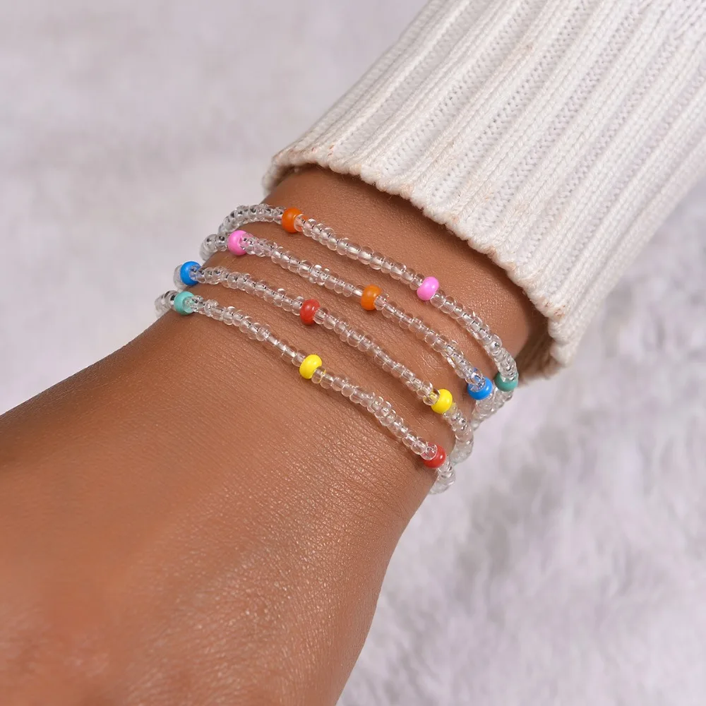 conjunto-de-4-pulseiras-elasticas-classicas-versateis-com-micangas-coloridas-aleatorias-para-homens-e-mulheres-–-perfeitas-para-festas-na-praia
