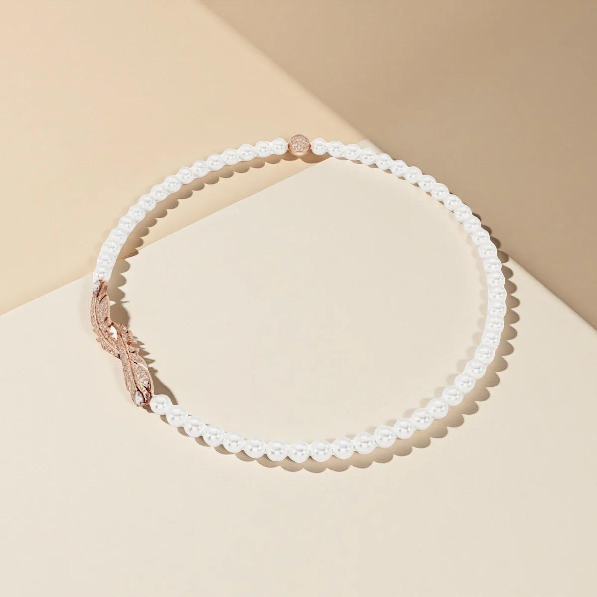 

Classic White Pearl Necklace s925 Rose Gold Feathers Adorned with French Gentle Style Gift Light Luxury Stacked Artifact