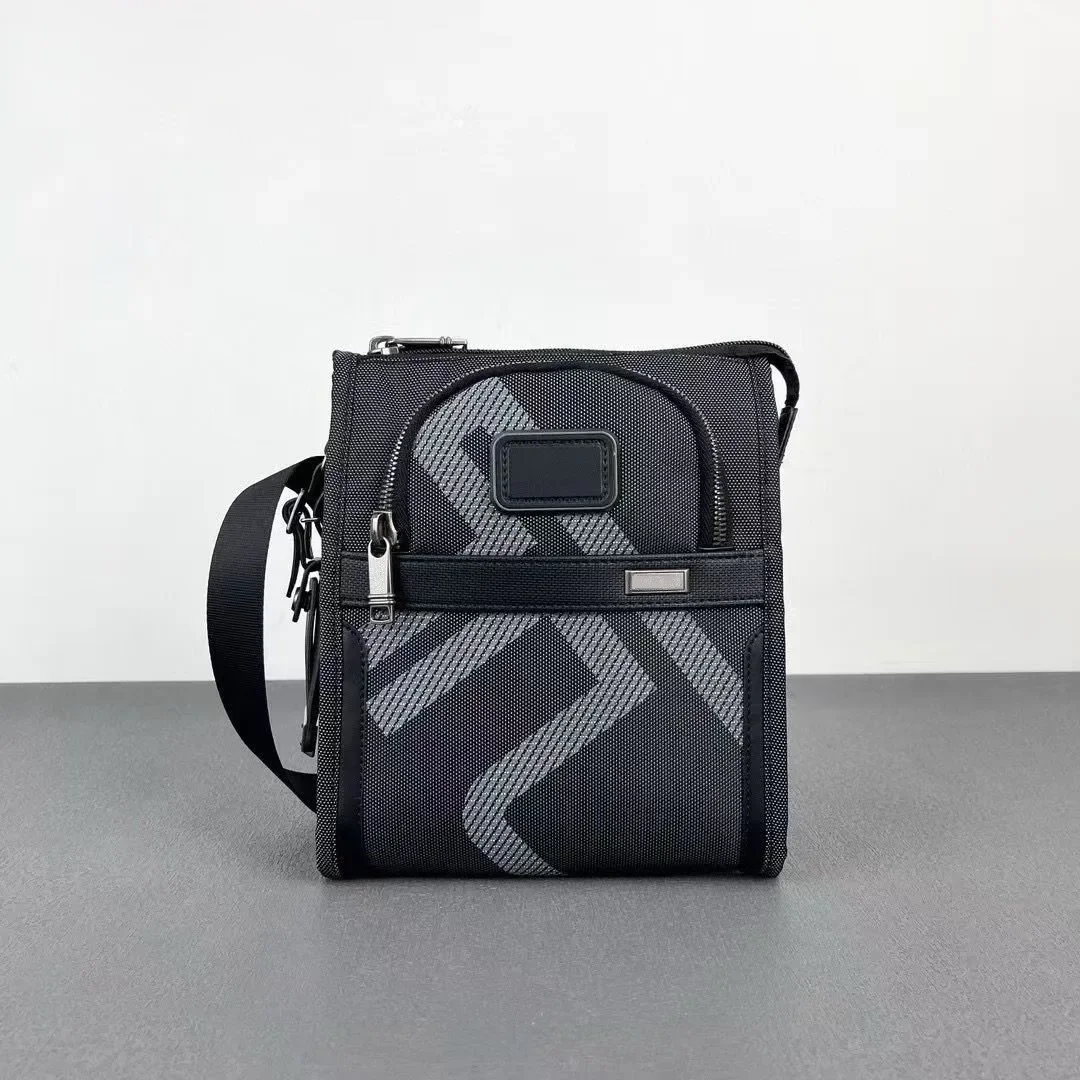 حقيبة كتف رجالية من النايلون متعددة الوظائف، حقيبة يد للركاب، حقيبة جيب صغيرة