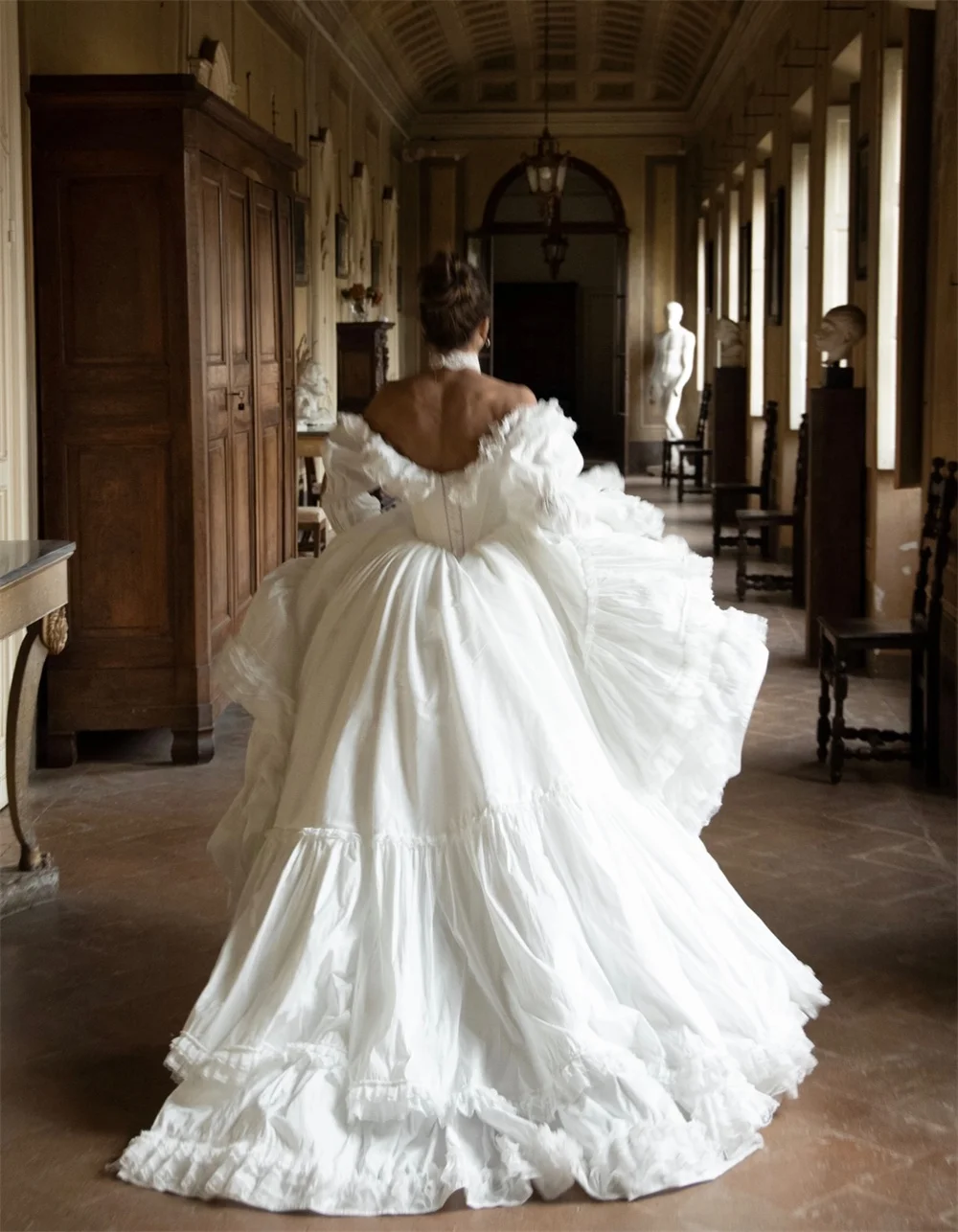 Tokyo White Off the Shoulder Customized Wedding Party Detachable Sleeves Zip Back Bridal Gown Chic A-Line Wedding Gowns 2026 image 2