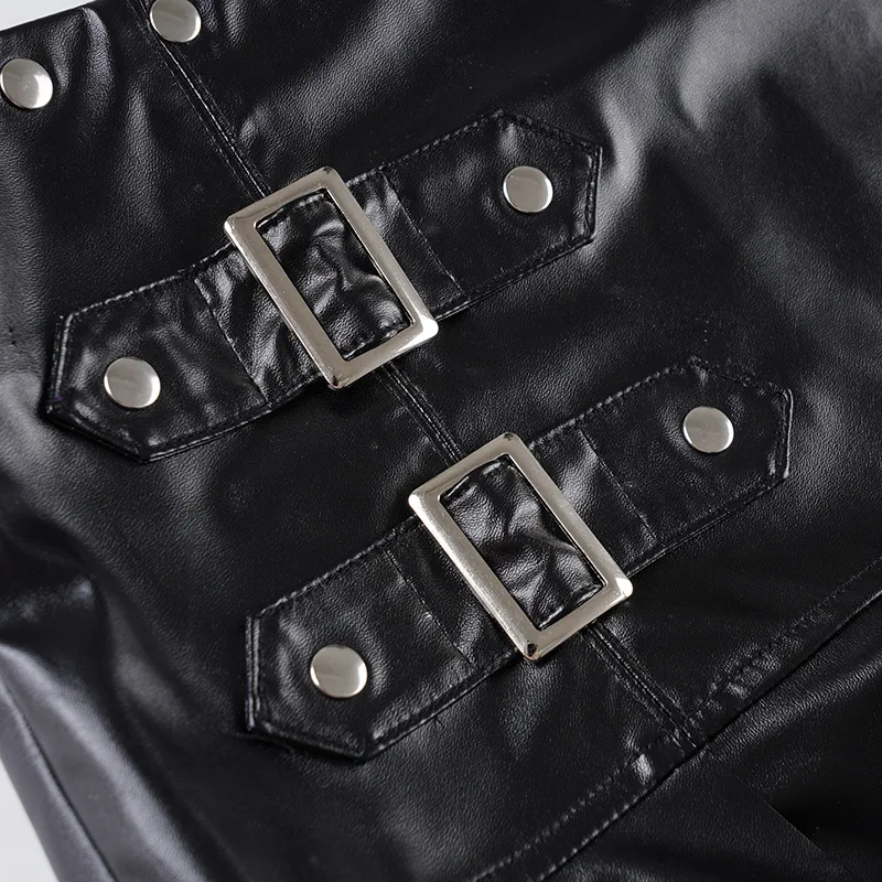 تنورة سبايس جيرل عالية الخصر بمسامير غير منتظمة من جلد البولي يوريثان