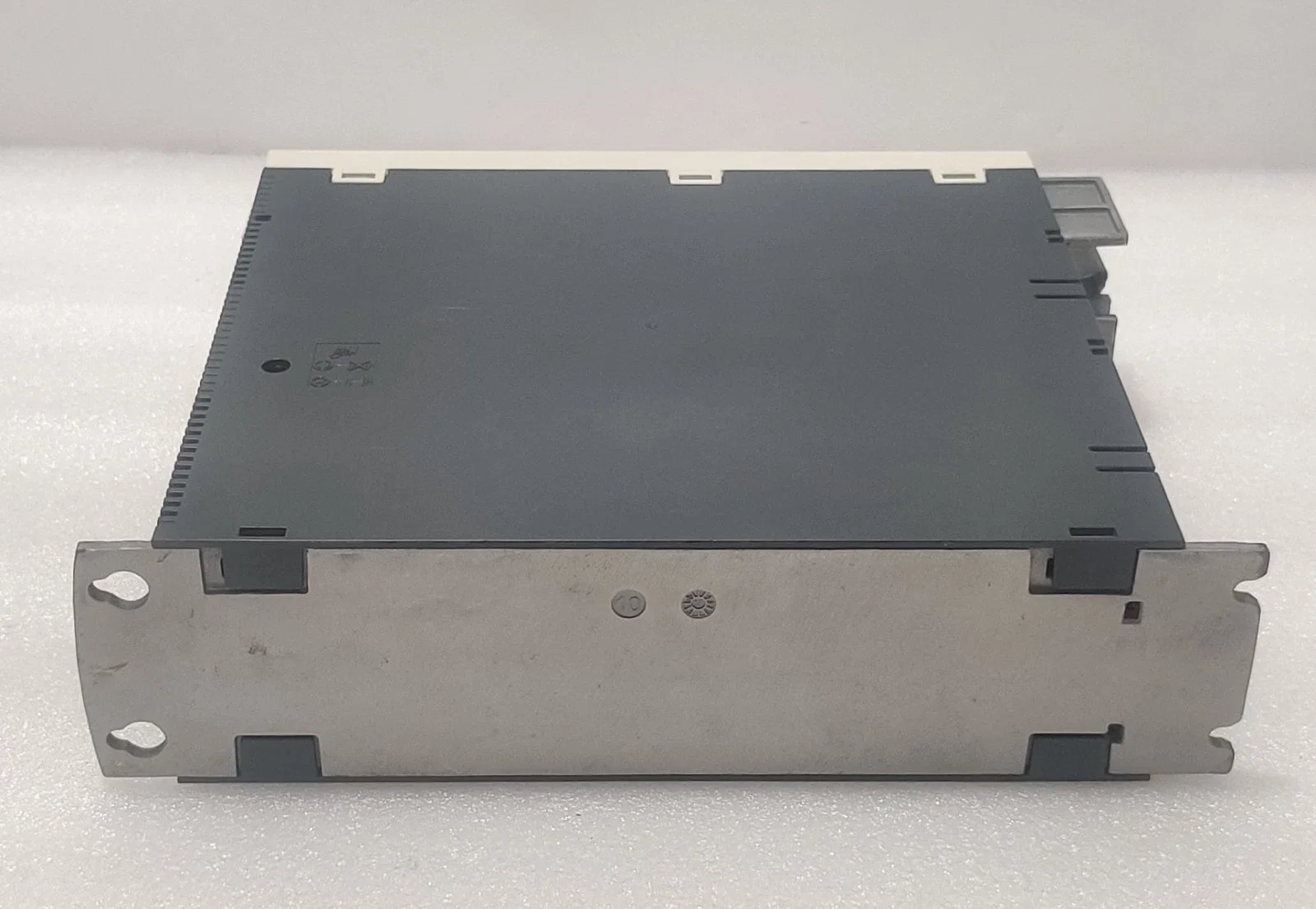 

Высококачественные НОВЫЕ 100% оригинальные LXM32AD18M2 LXM32AD18N4 LXM32AD30N4 с гарантией 1 год