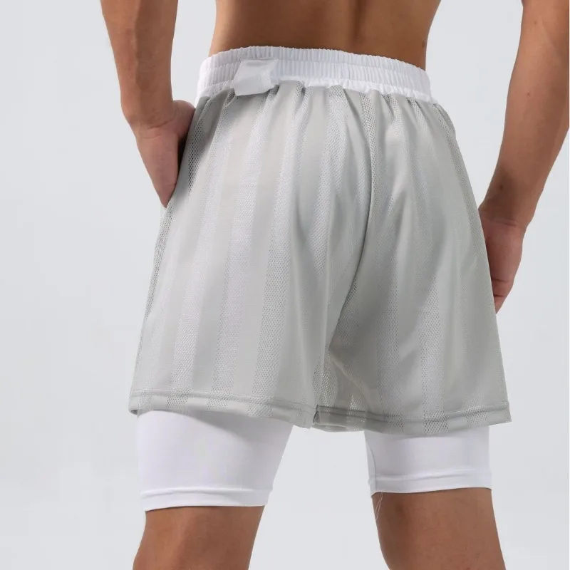 liner, double-layer sports fitness three-point pants, breathable and sweaty quick-drying elastic outdoor casual pants for men