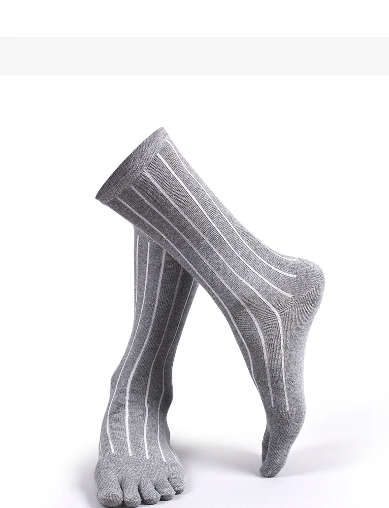 1/5 Paar Herren Baumwoll-Sportsocken in Schwarz und Grau, Einfarbig mit Streifen, Schweißableitend, Elastisch, Hohe Fünf-Finger-Radsocken – Detail 2