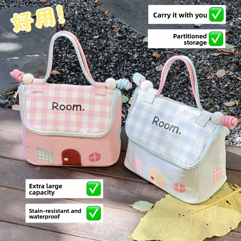 

Cute Cheese Design Large Capacity Waterproof Toiletry Bag for Travel Handheld Makeup Pouch Color Block Style for Women and Girls