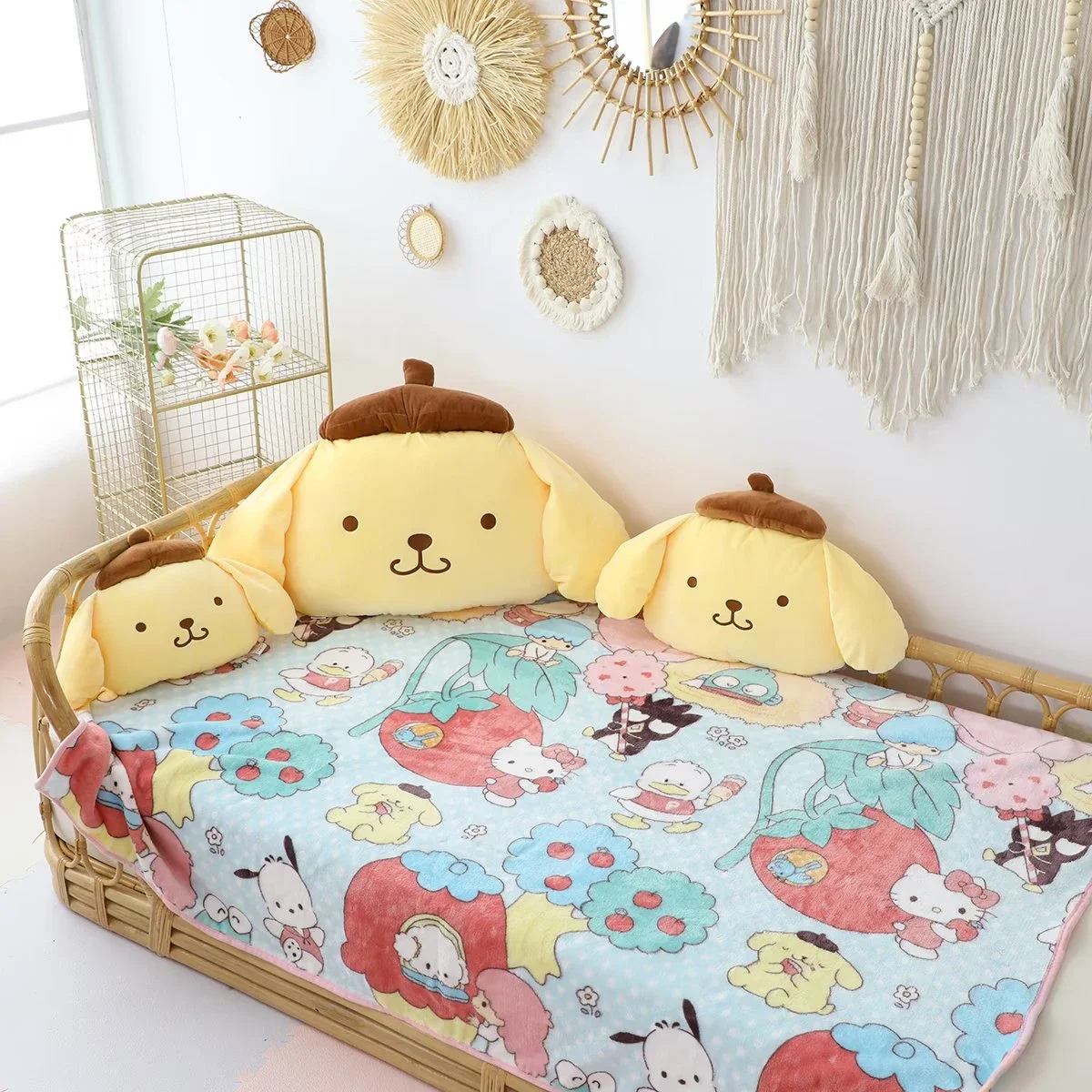 ポムポムプリンヘッドレストシートベルトカバー快適な背もたれクッション漫画車の装飾和風枕ソファベッドぬいぐるみ女の子