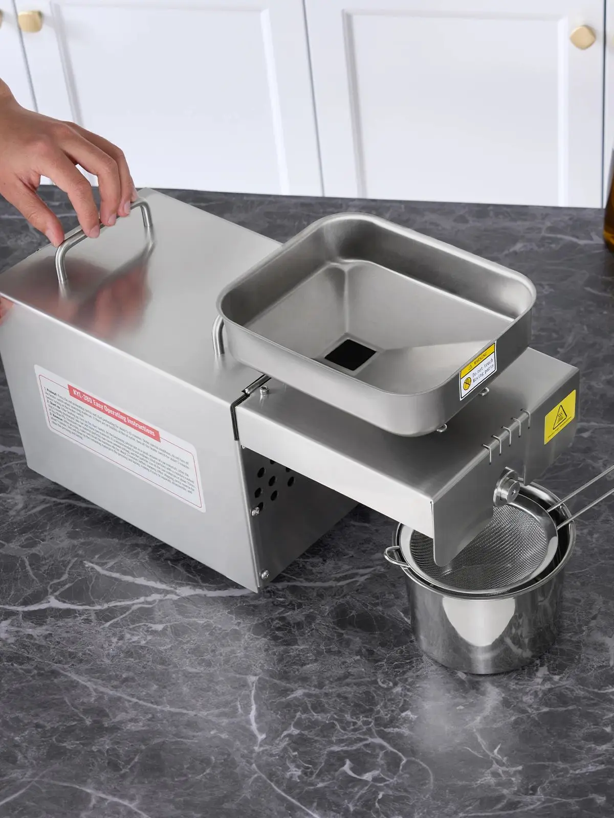 SucceBuy Presse à huile électrique Machine Extracteur d'huile en acier inoxydable Presse chaude pour cacahuètes graines de sésame graines de thé de colza