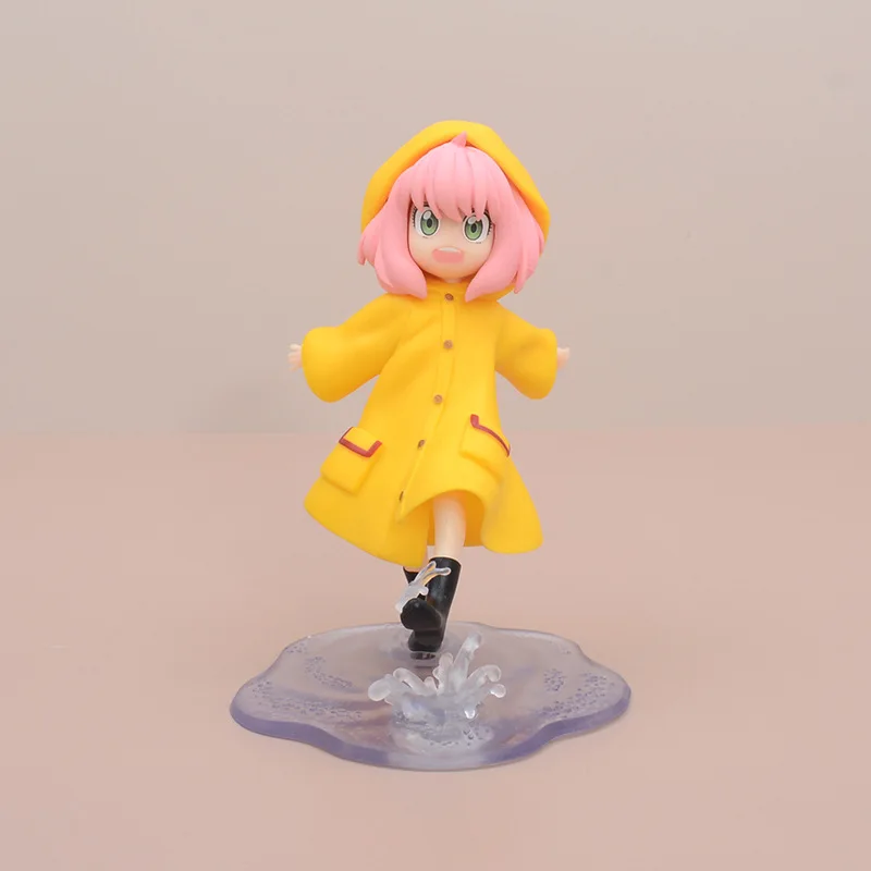 

14.5cm Spy×Family Anya Forger Wear A Raincoat Play Anime Figure Model Statue Collection Desktop Decoration Ornament Toys Gifts