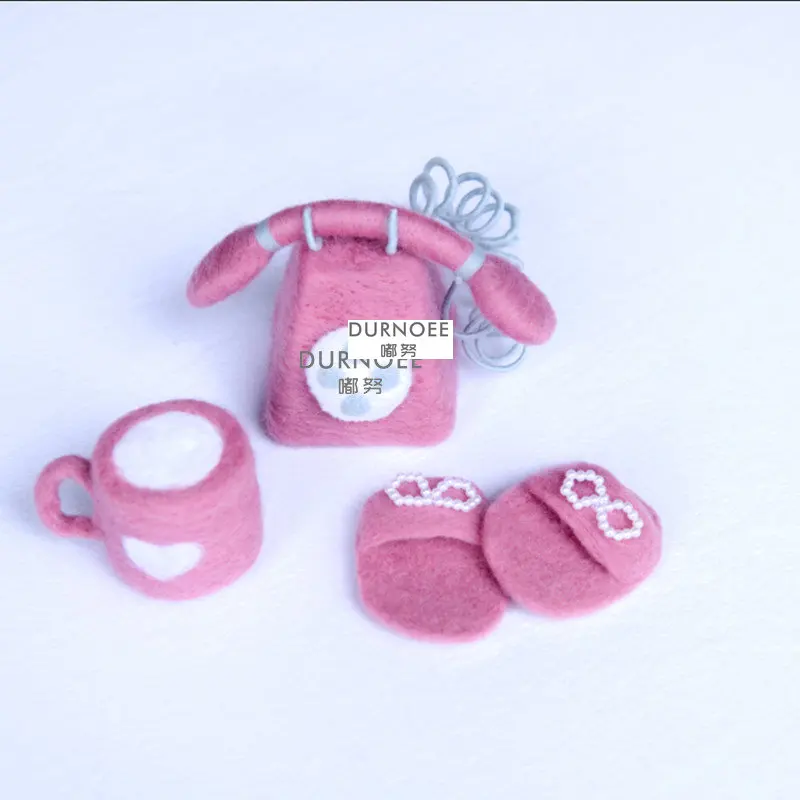 Newborn Photography Props Wool Felt Doll Mini TelePhone Handmade DIY Felting Kit Accessories Baby Photo Shooting Doll