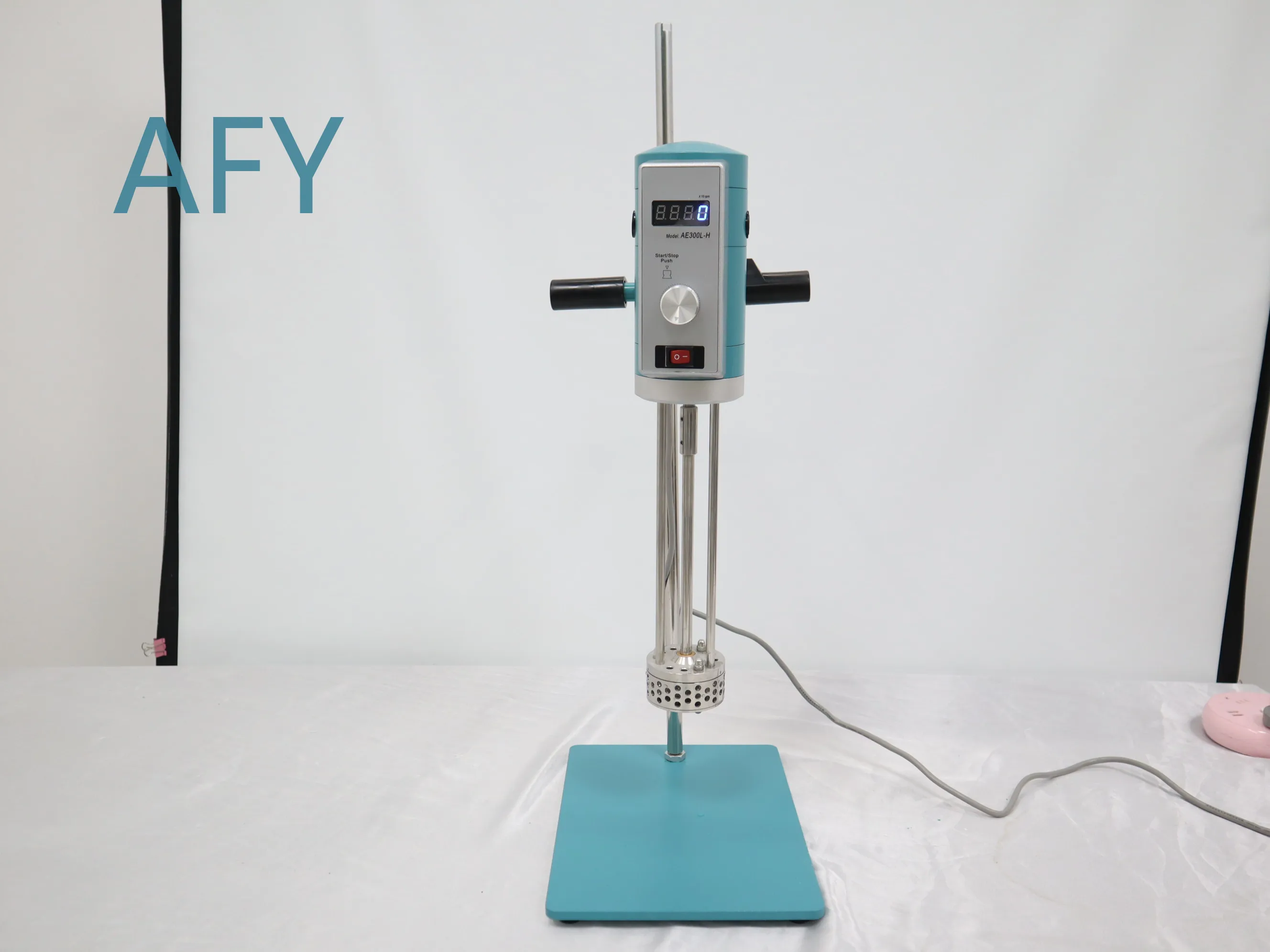 Lab Homogenizer Mixer for Cosmetic Cream Lotion Emulsifier 20L 40L Small Scale Homogenizing Machine for Skincare Formulation