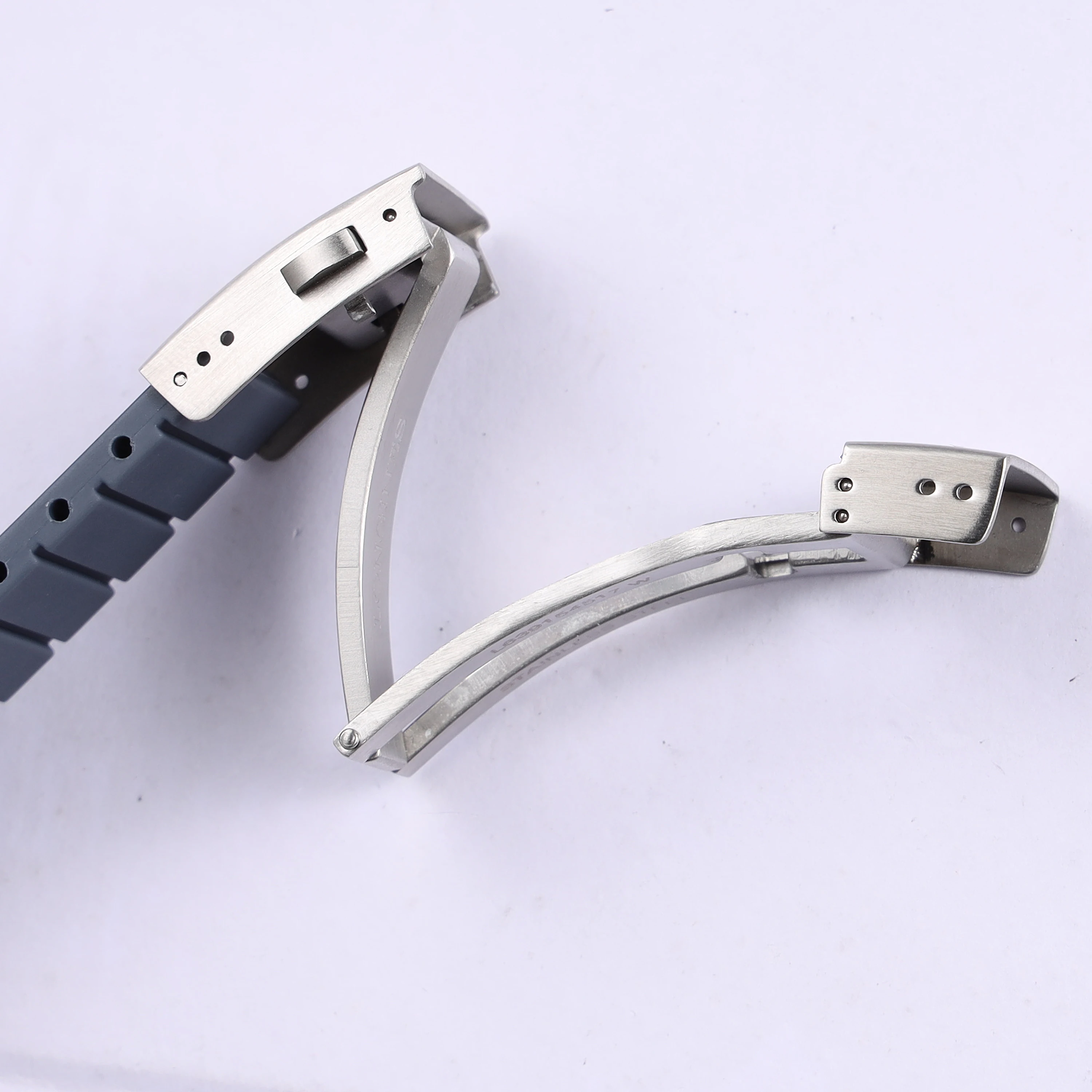 21 20mm Rubber Silicone Watchband Waterproof Belt For Longines Conquest HydroConquest L3 Watch Strap Folding Buckle Replacement