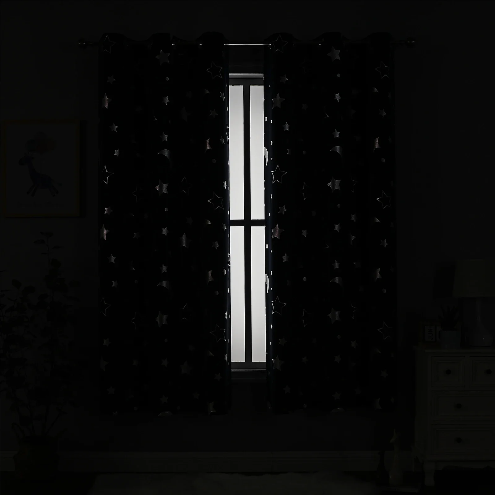 Imagem -05 - Quarto Escurecimento Cortinas Blackout com Silver Star Lua para Meninos Isolamento Térmico Cortinas para Nursery Quarto Kids Cortina Grommet