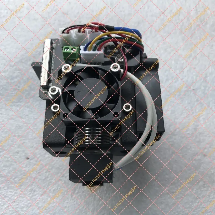 For QIDI TECH Normal and High Temp Double Gear Extruder For X-MAX2 / X-PLUS2（White adapter plate /Coloured adapter plates）