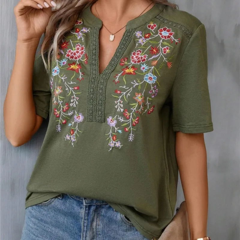 Elegant Women\'s Short Sleeved Office Blouse Summer Fashion Ten Thousand Needle Embroidery Splicing Lace Lace V-neck Top Shirt