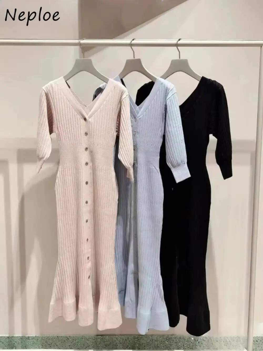 Elegant Temperament V Neck Knit Mujer Slim Waist Mermaid Mid-Length Bodycon Robe Japan Vintage Casual Dresses