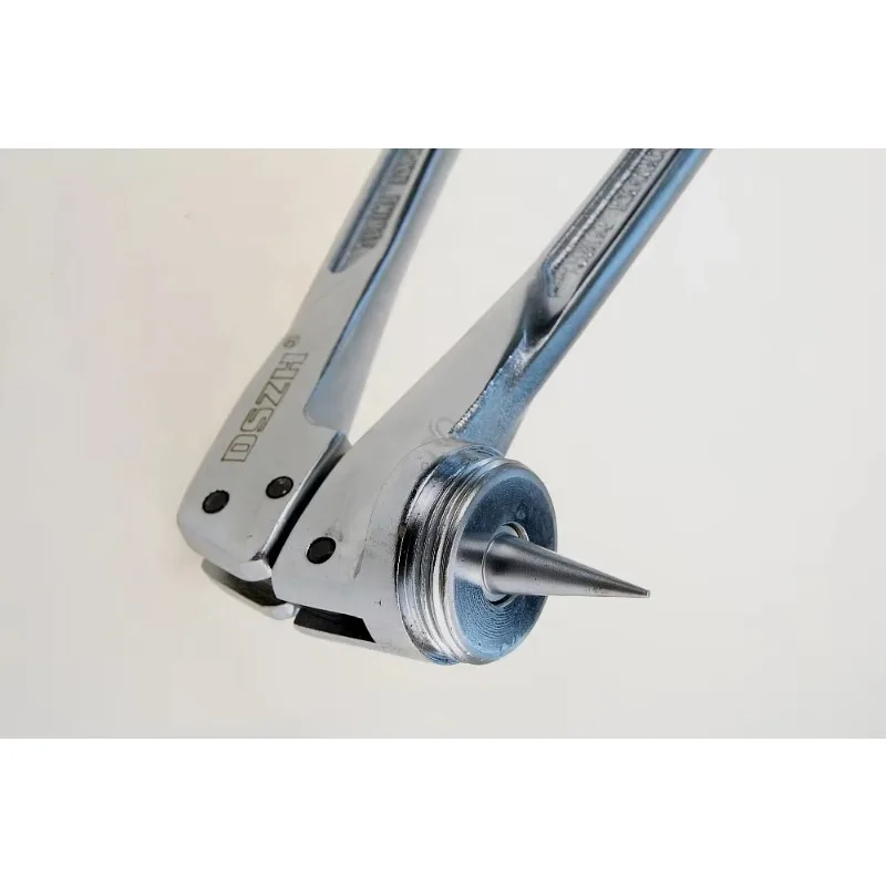 3/8" to 1-1/8" Copper Tube Expander Tool CT-100A 10-28MM