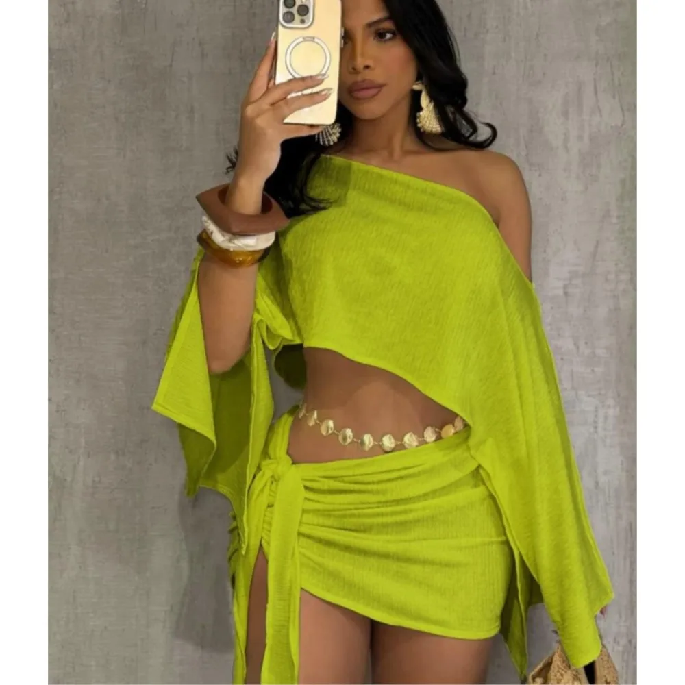 

New Fashion Slanted Shoulder Off-shoulder Tops Summer Sexy Ultra-short Strappy Skirt Women's Seaside Vacation Skirt 2 piece Set