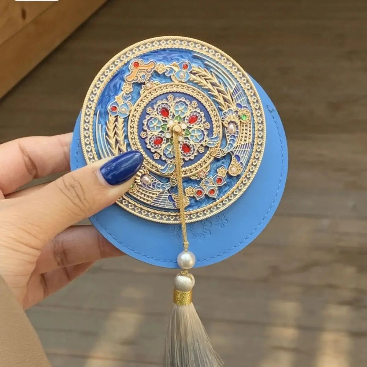 フラワーノウズヴィンテージドットキューフェニックスクラウンキャリング小さなミラー博物館中国の誕生日バレンタインデーギフトメイクアップポータブル