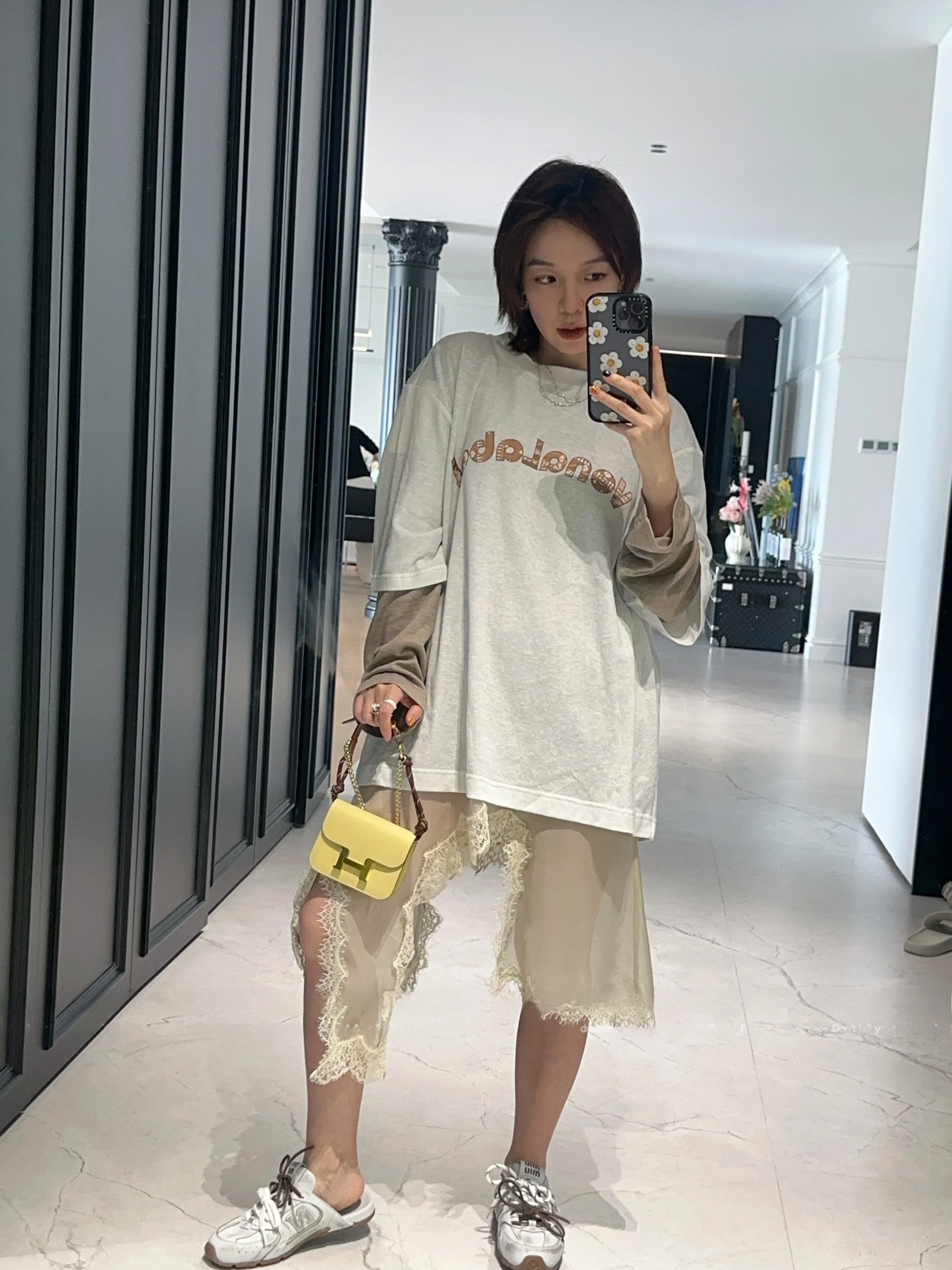 

Loose Fit Casual round Ne ort Sve T-irt Embroidered Letter Logo VenaLabel Women's Summer Sweat ng Printed Tee