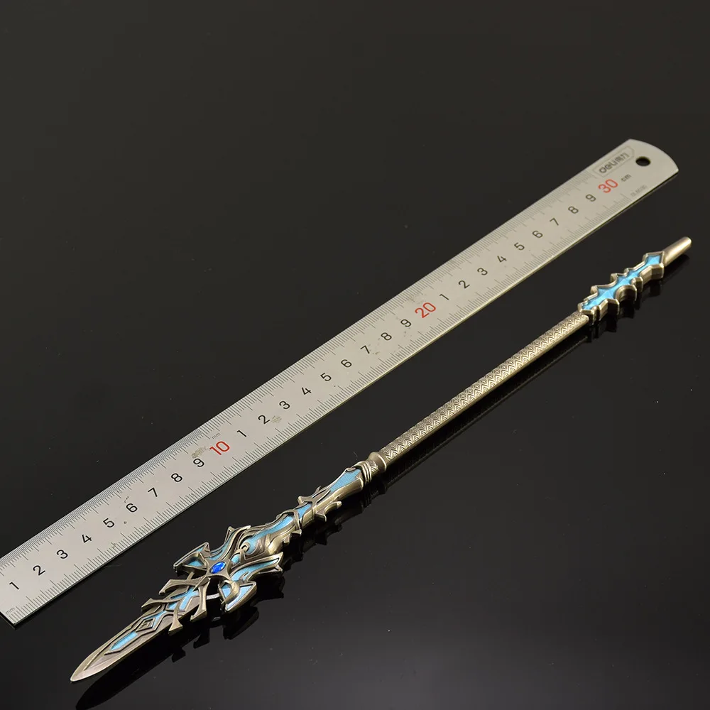 Figura de Anime Soul Land Tang Ya de 30cm, pistola Overlord azul y plateada, espada decorativa de Metal, figura de acción artesanal, espada de juguete, regalo de Cosplay