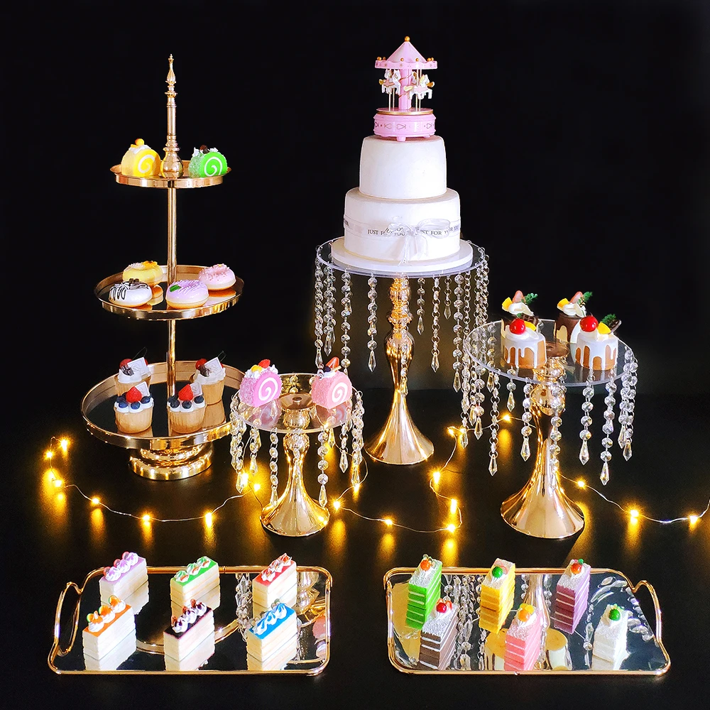 Imagem -05 - Crystal Cake Stand Conjunto para Casamento Galvanizar Ouro Sobremesa Cupcake Plate Rack Birthday Party Display 4- 12 Pcs