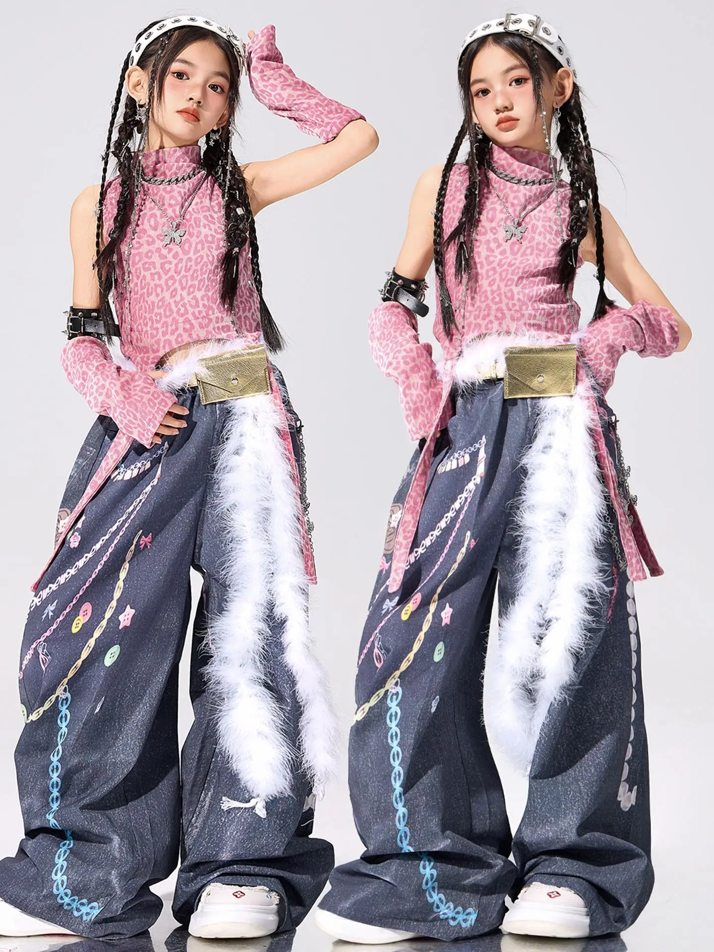 

Детские блестящие топы с открытыми плечами в стиле хип-хоп, джинсовые брюки, комплекты одежды для девочек в стиле K-pop, джазовые костюмы, уличная одежда для детских групп