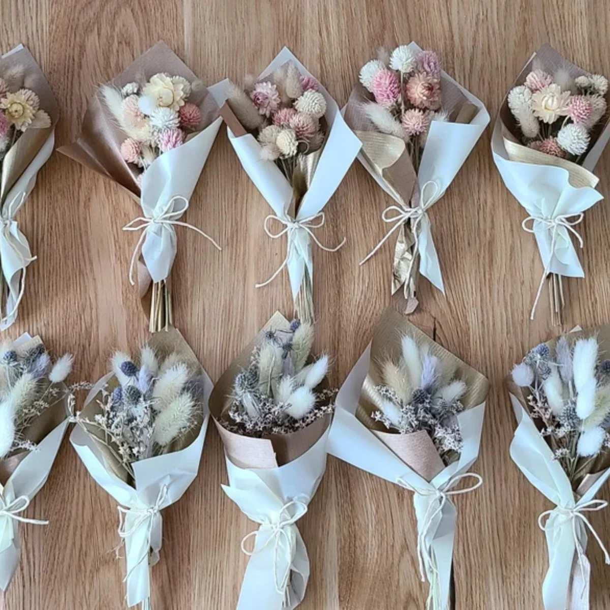 

Mini Dried Flower Bouquet: Wedding Guest Gift, Valentines Day