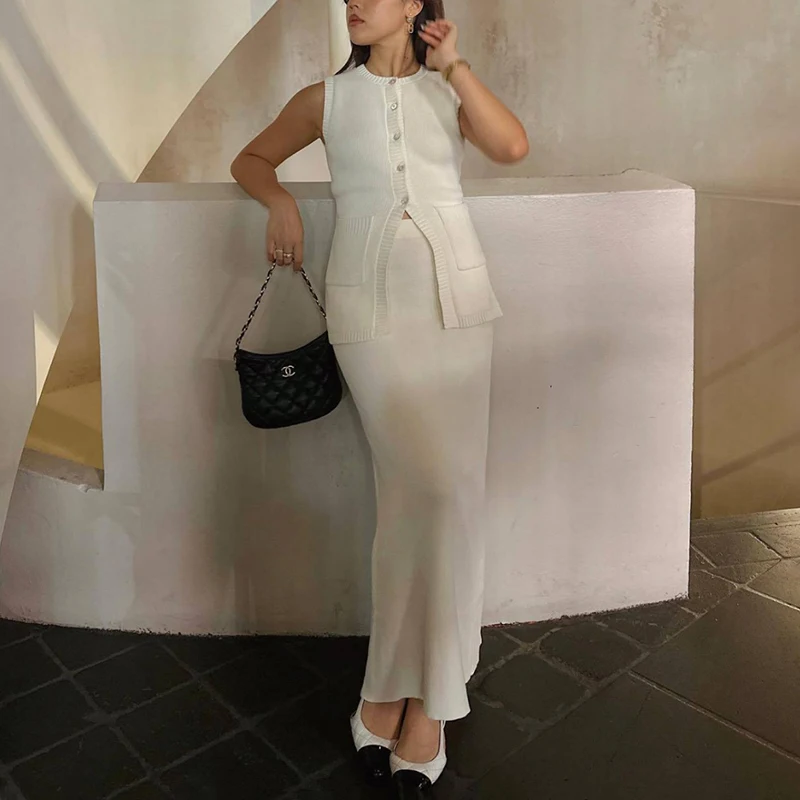 TARUXY Summer Fashion Knitted Skirt Suit Sleeveless Vest Pocket Slit High Waist Long Skirt Elegant White Ribbed Knitwear Outfits