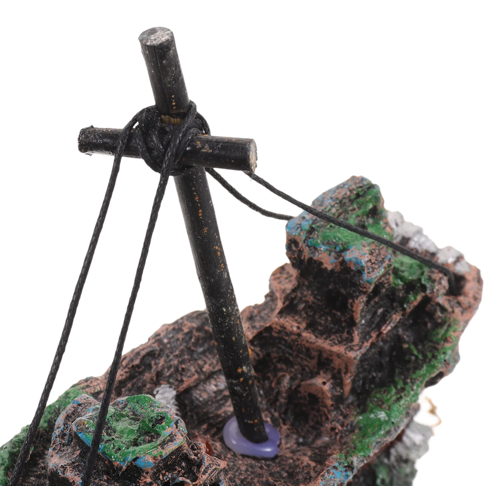 

Fish Tank Sunken Ship Decor Resin Aquarium Ornament Underwater Landscape Hiding Place for Minnows Realistic Simulation Craft