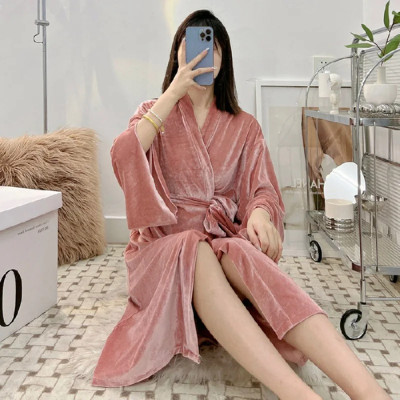 Winter New Robe Women Bride Wedding Bathrobe Warm Velour Sleepwear Nightgown Loose Kimono Nightwear Loungewear Intimate Lingerie