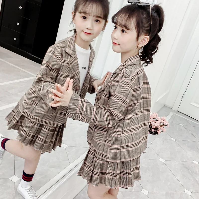 Girls' suit Western style autumn suit 2024 new Korean version of red plaid suit jacket children's pleated skirt set