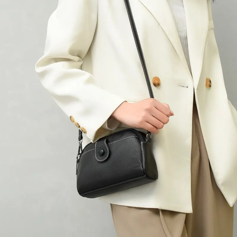 

Daily Walk Casual Leather Crossbody Bag Premium Paris Trendy Vintage Casual Tote Bag Elegant Messenger Bag Ladies Daily